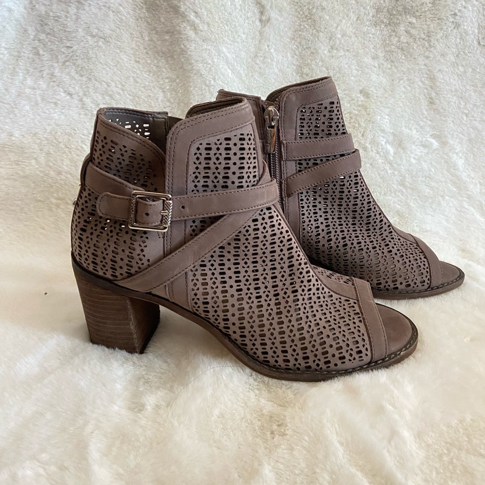 Vince Camuto open toe booties size 6